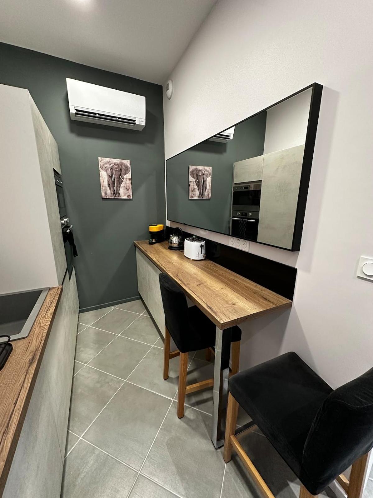 Le De L 'avenue Apartment Valence (Drome)